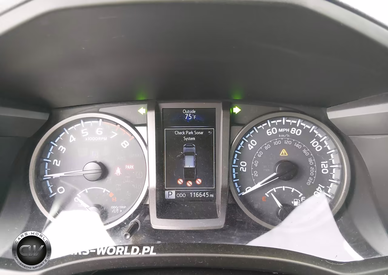 2018 Toyota Tacoma Trd Sport VIN:3TMAZ5CN5JM070445 - 7