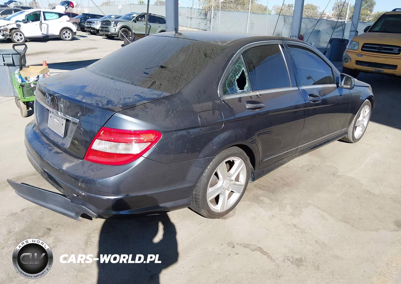 2011 Mercedes-Benz C 300 Luxury-Sport VIN:WDDGF5EB7BA503998 - 4