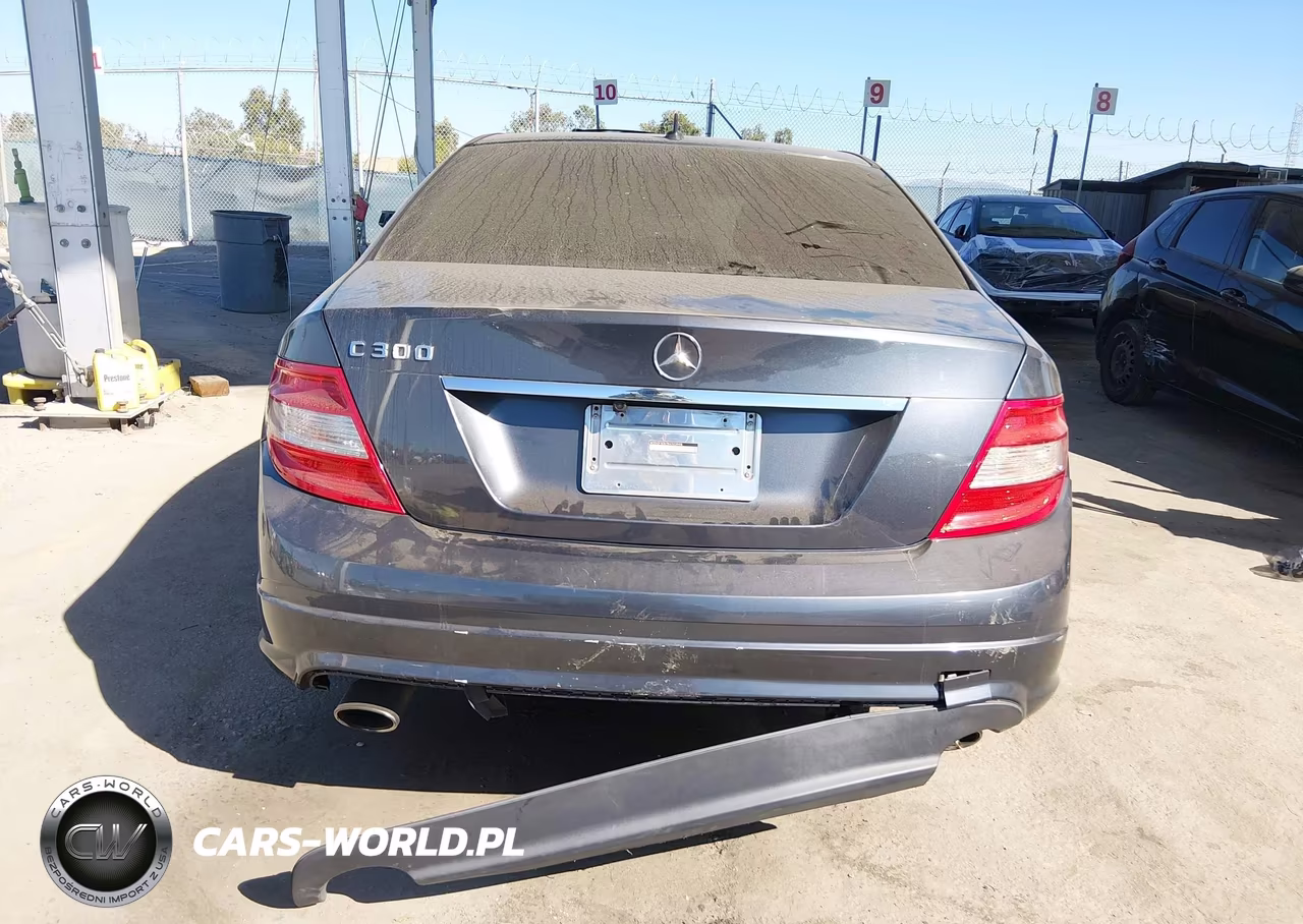 2011 Mercedes-Benz C 300 Luxury-Sport VIN:WDDGF5EB7BA503998 - 6