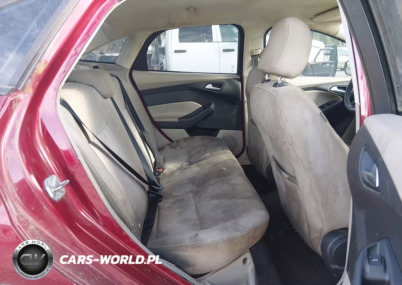 2016 Ford Focus Se VIN:1FADP3F25GL360953 - 8