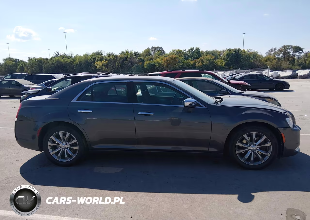 2018 Chrysler 300 Limited Awd VIN:2C3CCAKG7JH268162 - 13