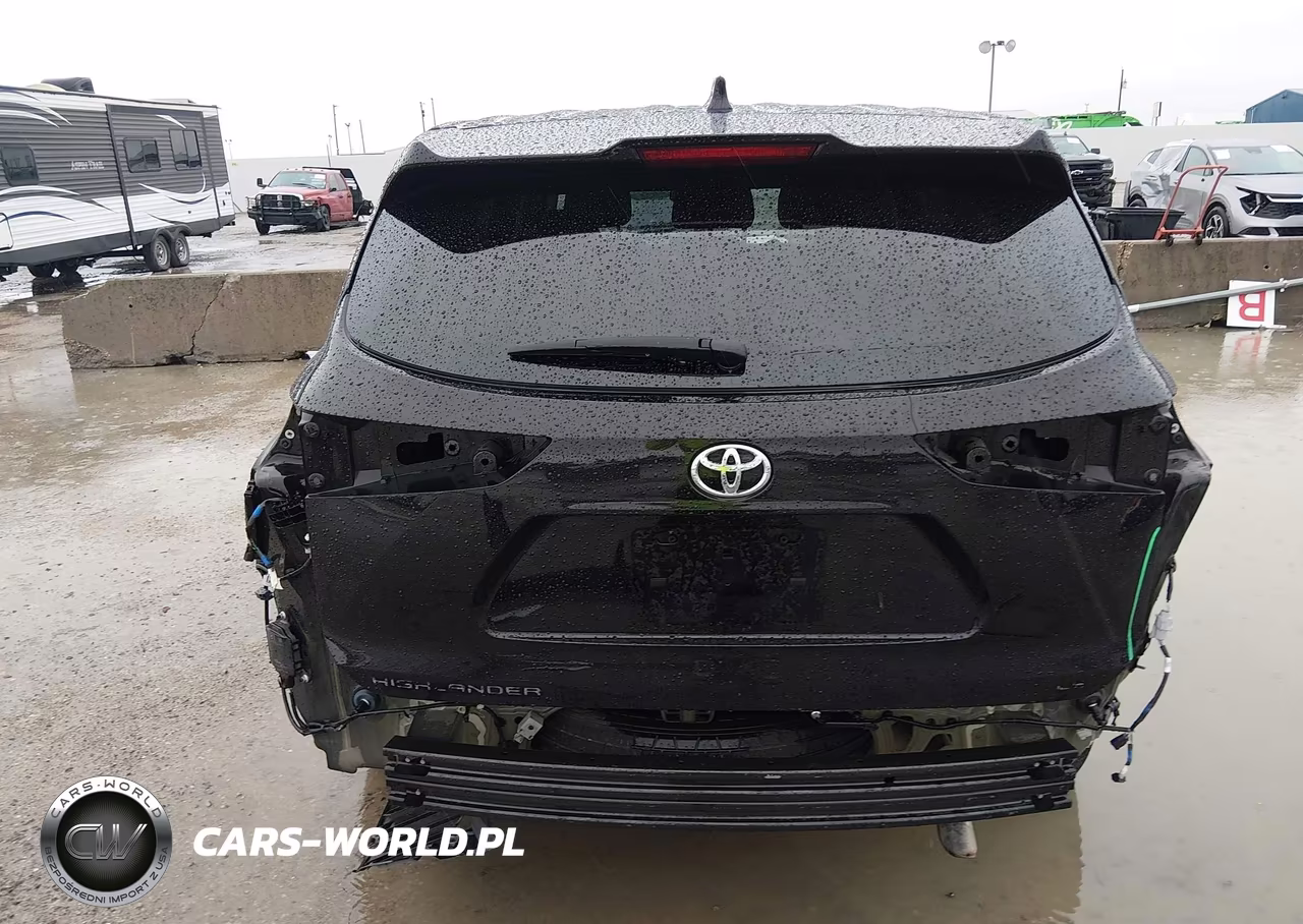 2021 Toyota Highlander Le VIN:5TDZZRAH5MS085989 - 17