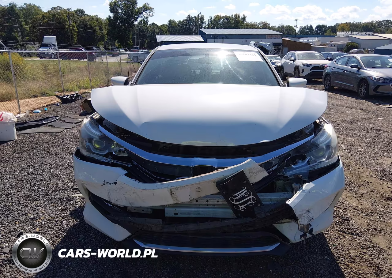 2017 Honda Accord Sport VIN:1HGCR2F52HA201696 - 12