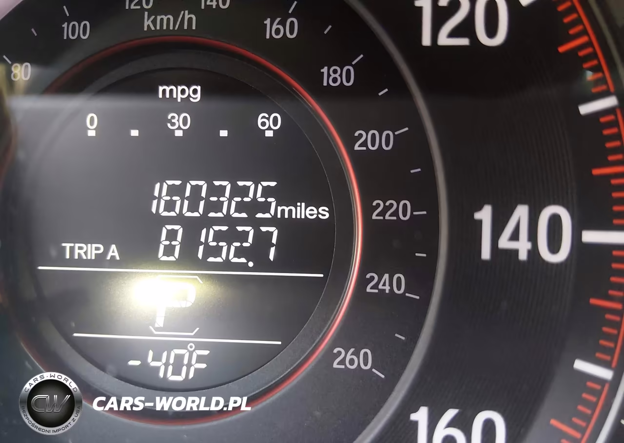 2017 Honda Accord Sport VIN:1HGCR2F52HA201696 - 15