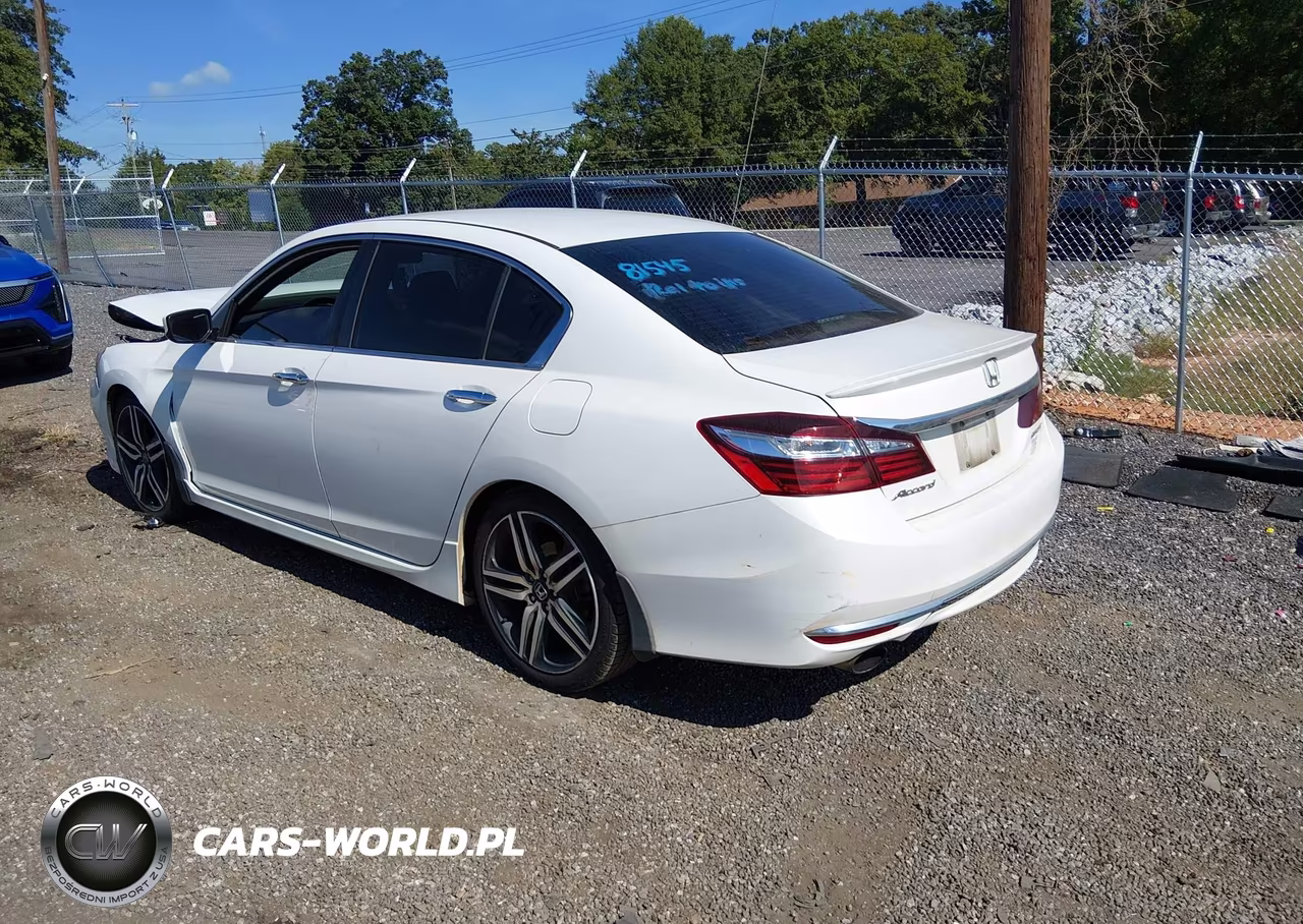 2017 Honda Accord Sport VIN:1HGCR2F52HA201696 - 3