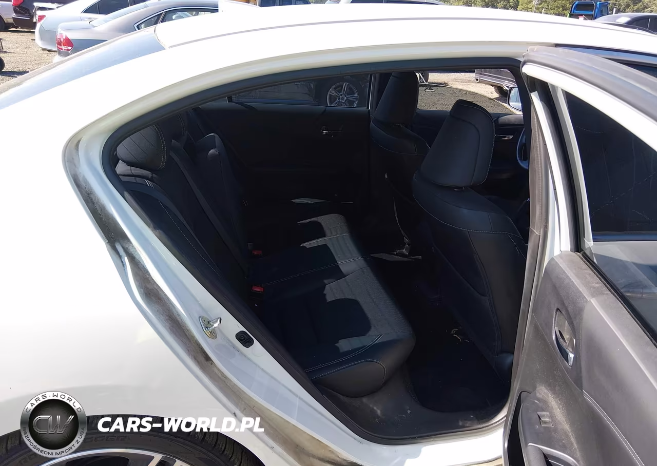 2017 Honda Accord Sport VIN:1HGCR2F52HA201696 - 8