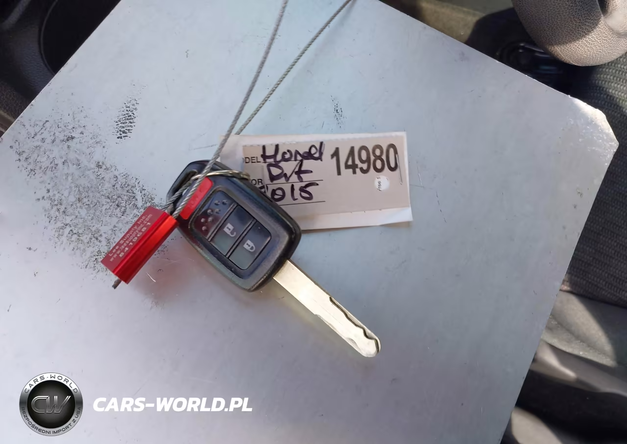 2015 Honda Fit Lx VIN:3HGGK5H5XFM733962 - 11