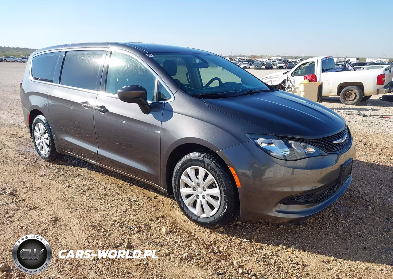 2021 Chrysler Voyager L VIN:2C4RC1AG7MR568452 - 1
