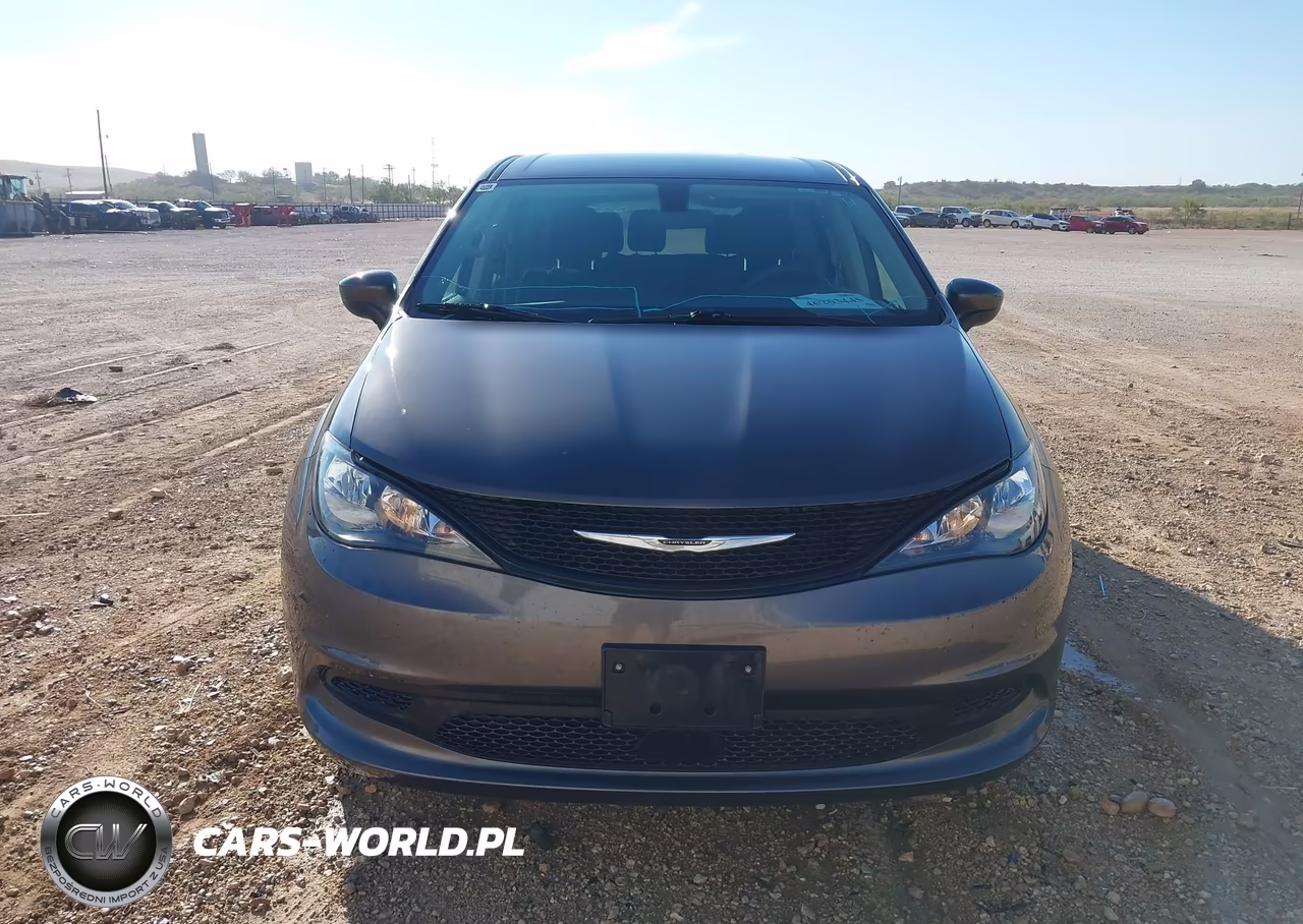 2021 Chrysler Voyager L VIN:2C4RC1AG7MR568452 - 17