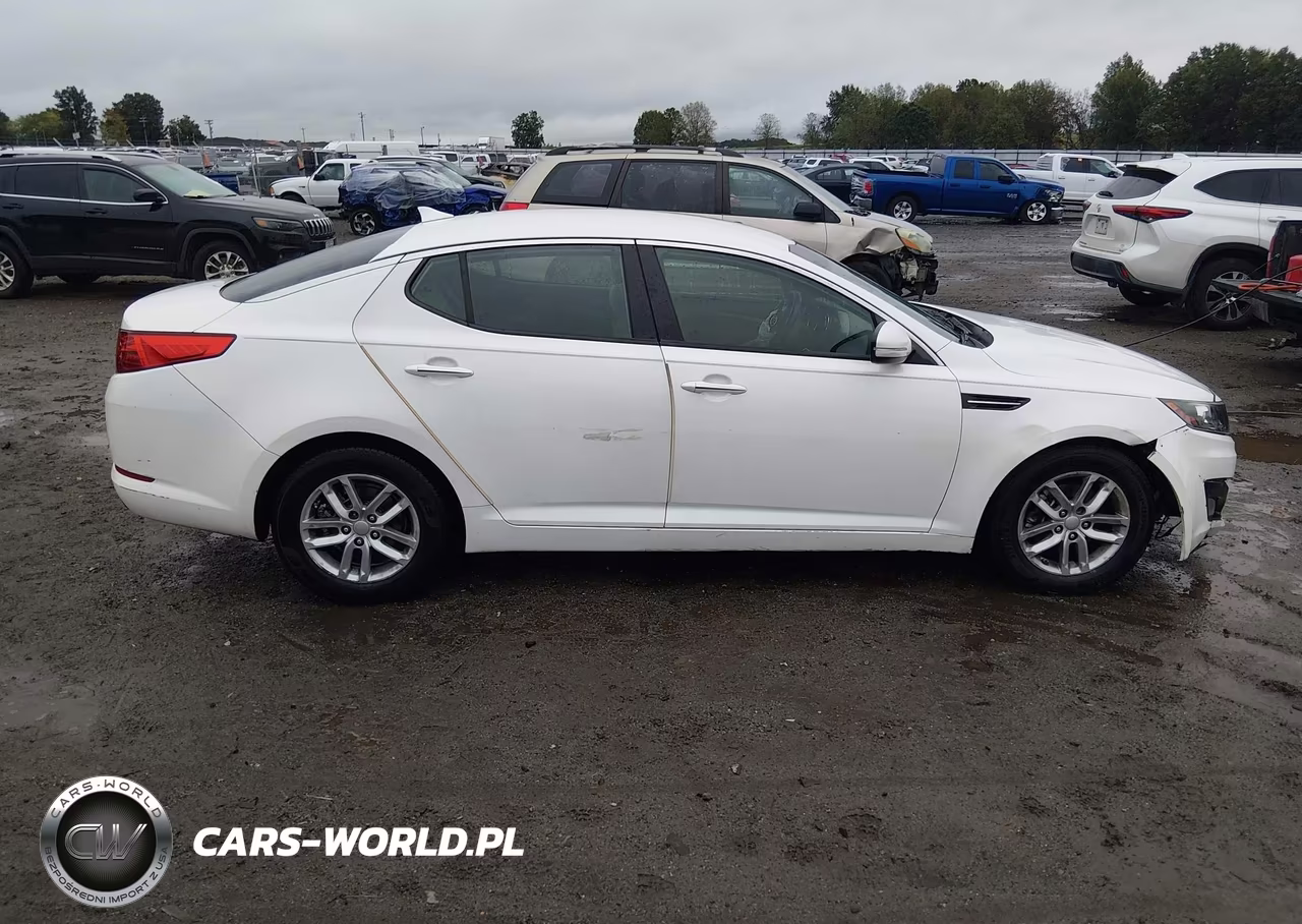 2012 Kia Optima Lx VIN:KNAGM4A75C5282730 - 12