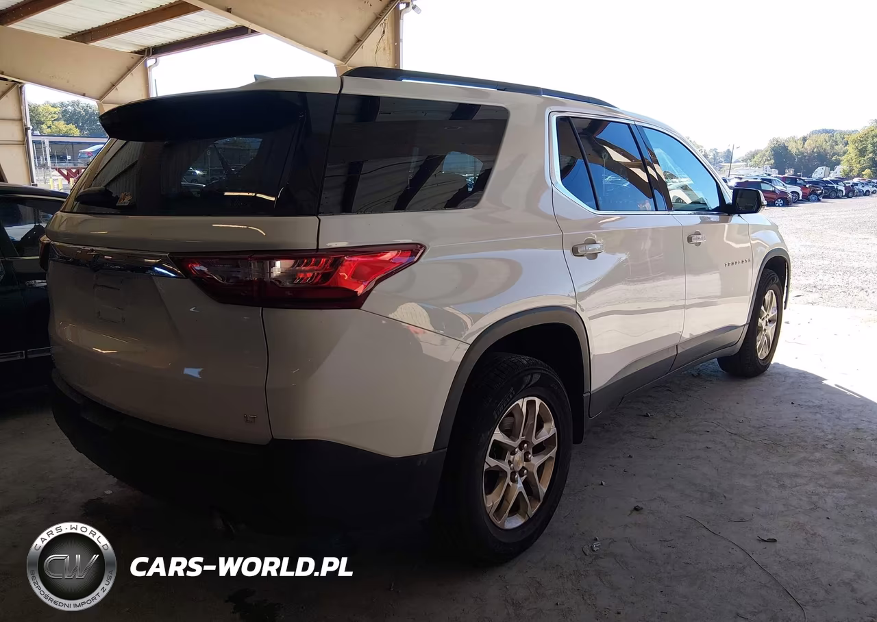 2019 Chevrolet Traverse 1Lt VIN:1GNEVGKW7KJ232312 - 4