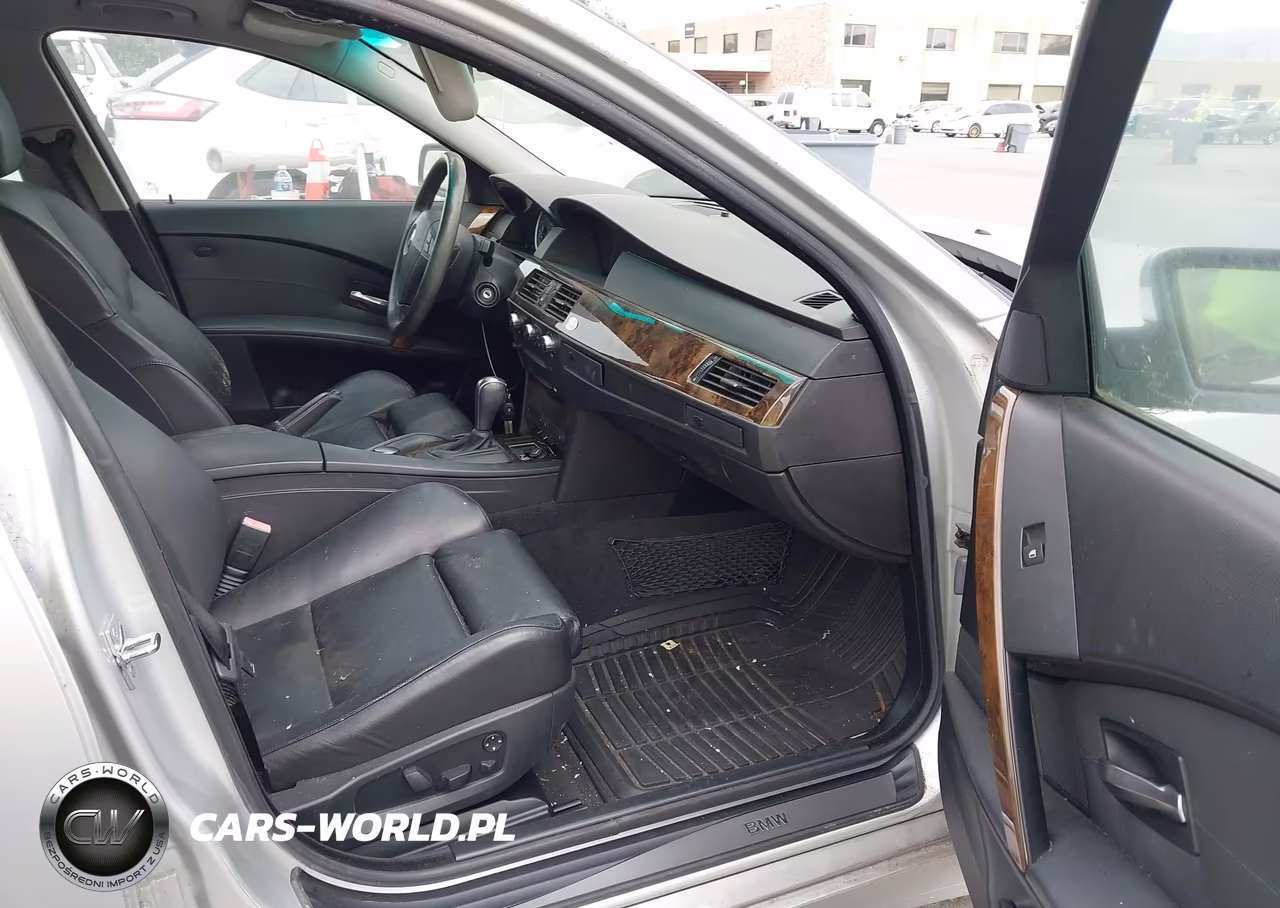 2005 BMW 545I VIN:WBANB33555CN68224 - 5