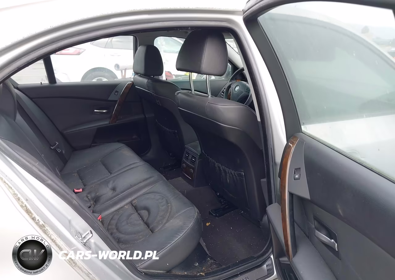 2005 BMW 545I VIN:WBANB33555CN68224 - 8