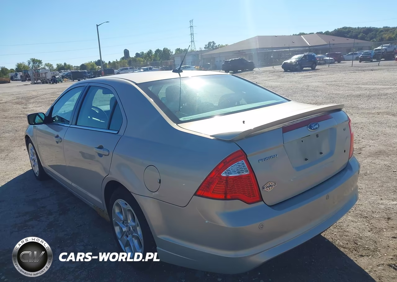 2010 Ford Fusion Se VIN:3FAHP0HAXAR350013 - 3