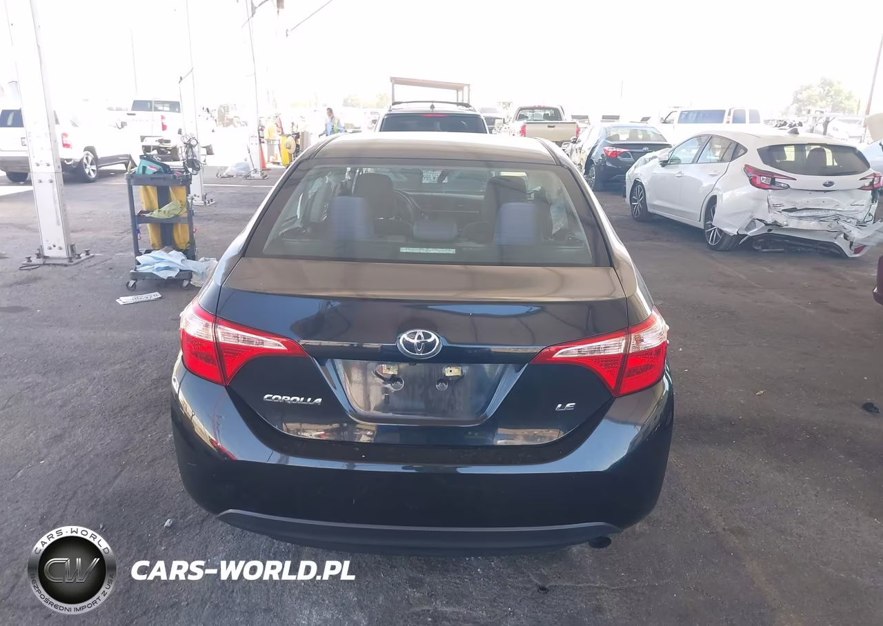 2018 Toyota Corolla Le VIN:5YFBURHEXJP846953 - 16