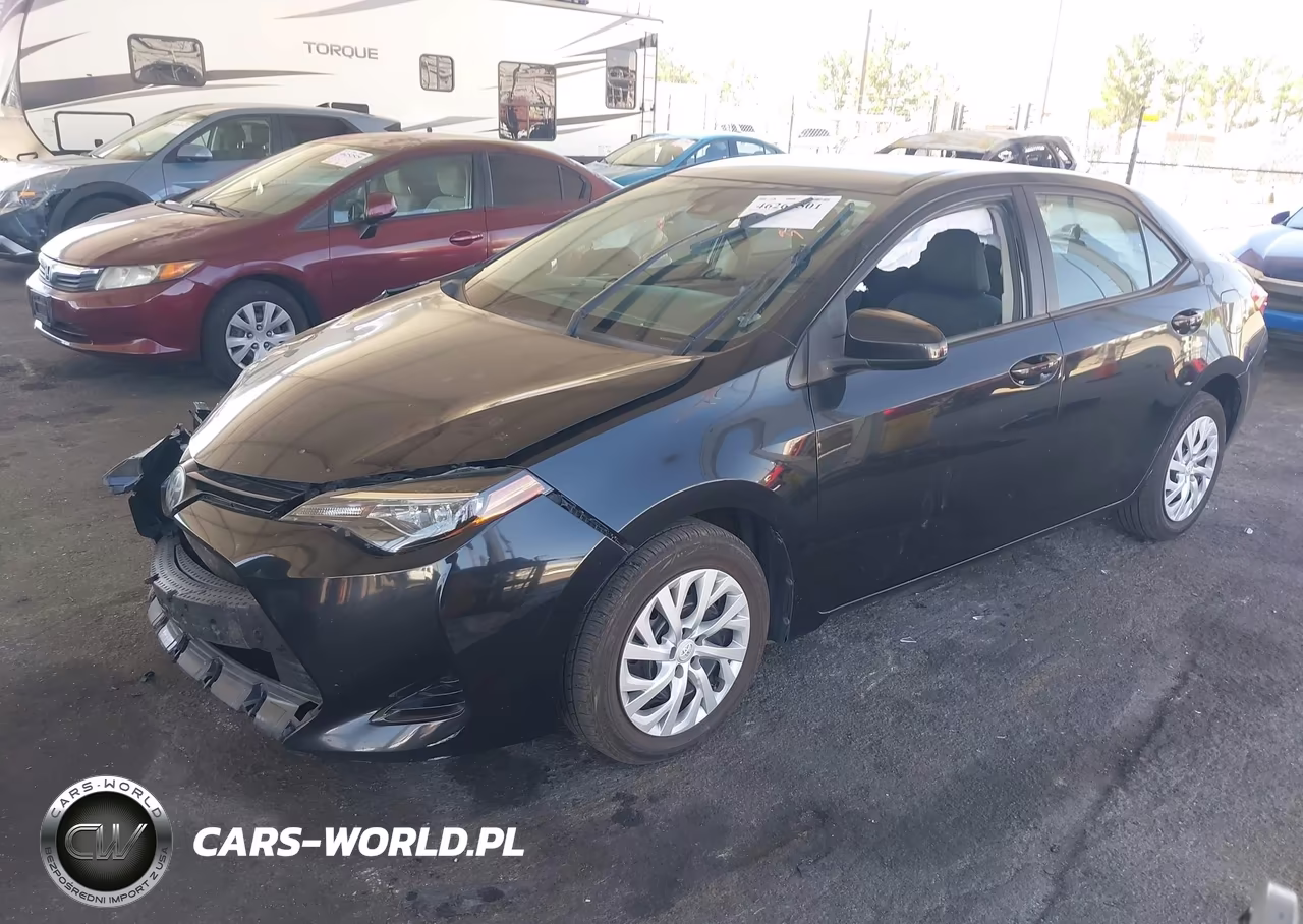 2018 Toyota Corolla Le VIN:5YFBURHEXJP846953 - 2