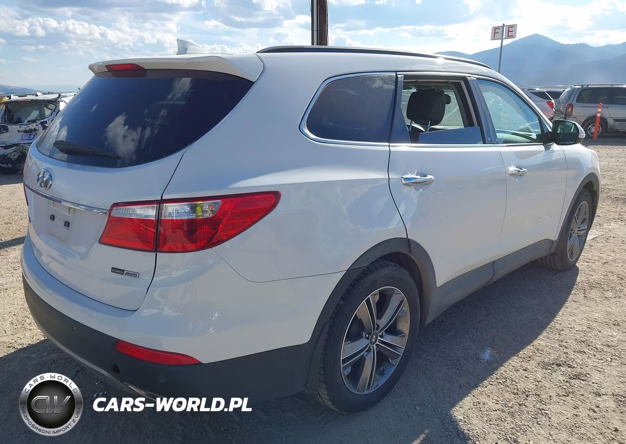 2016 Hyundai Santa Fe Se VIN:KM8SRDHF1GU145688 - 4