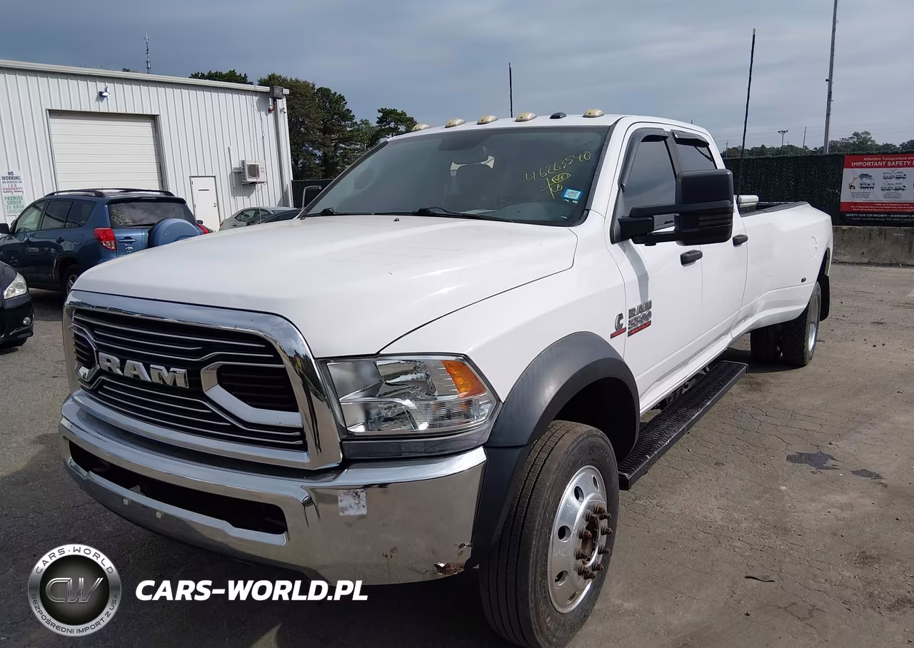 2014 Ram 5500 Chassis Tradesman-Slt-Laramie VIN:3C7WRNFL4EG158457 - 2