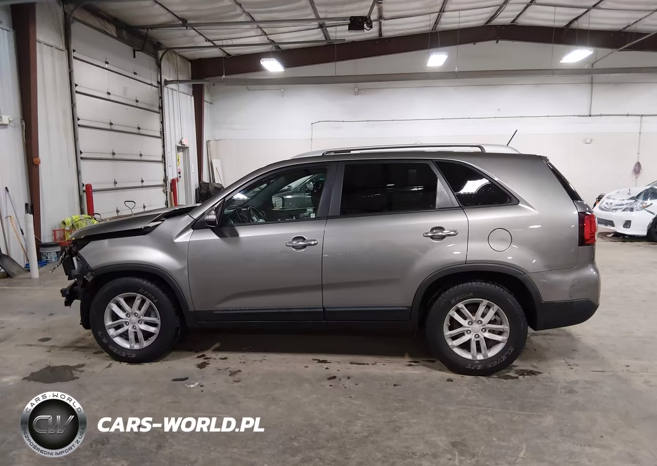 2014 Kia Sorento Lx VIN:5XYKT3A61EG478773 - 15
