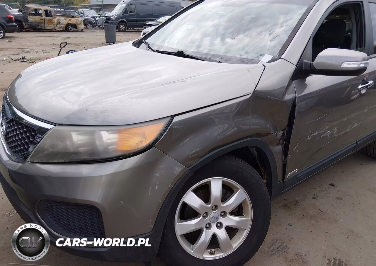 2012 Kia Sorento Lx VIN:5XYKTCA63CG226312 - 6