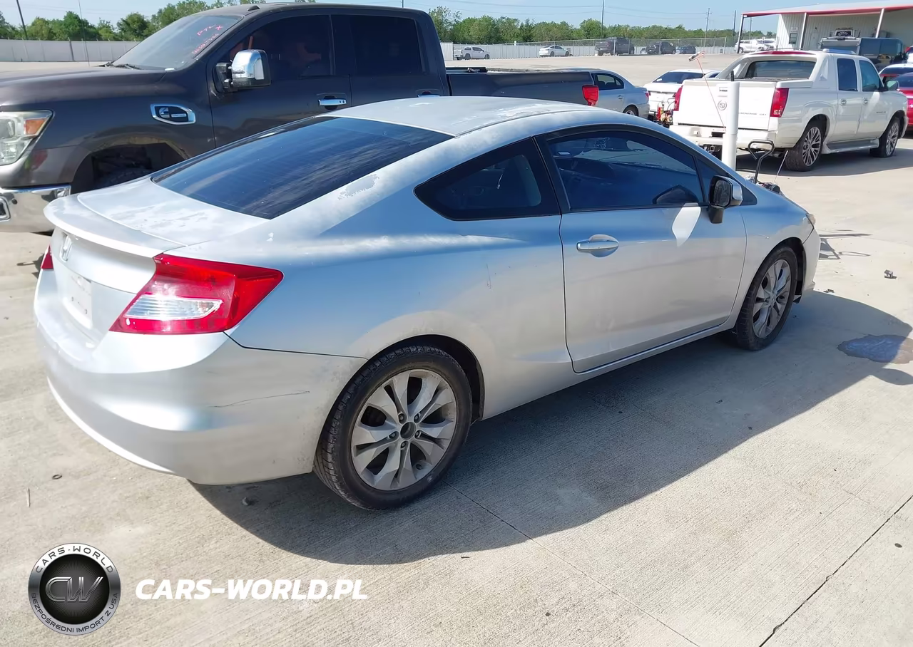 2012 Honda Civic Lx VIN:2HGFG3B58CH545543 - 4