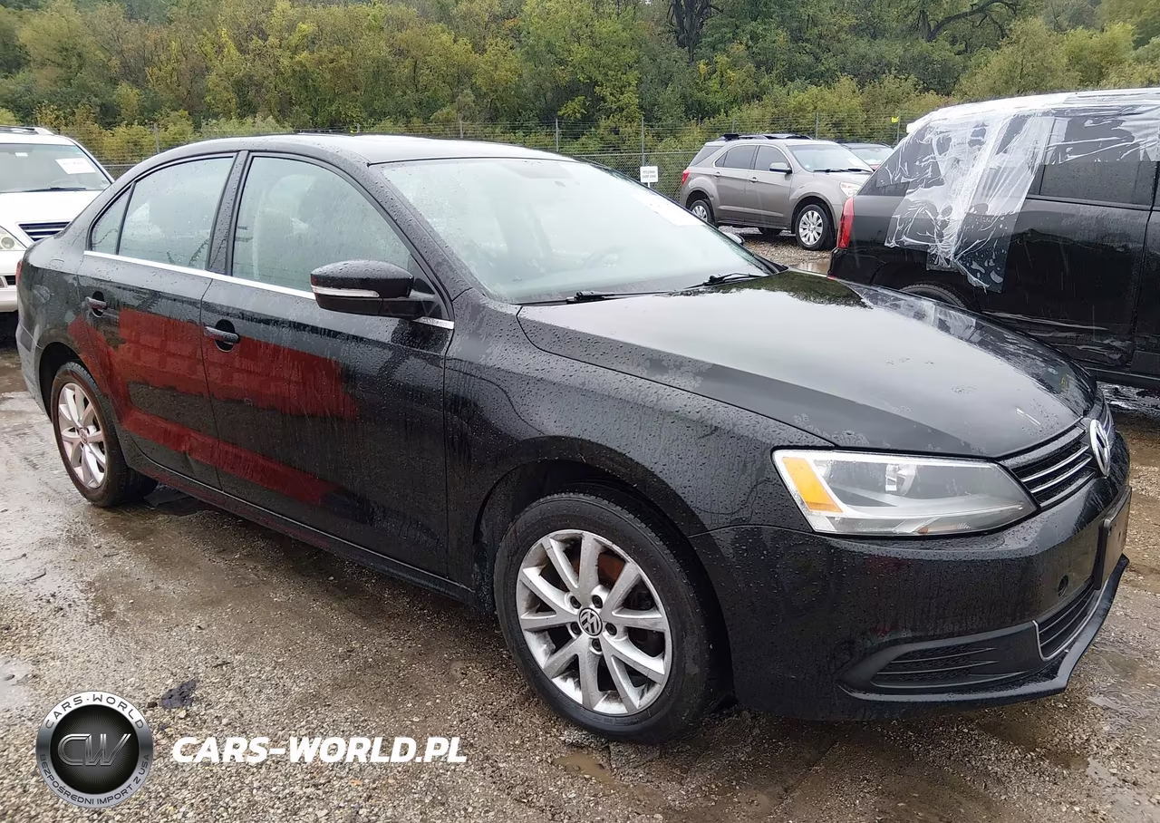 2014 Volkswagen Jetta 1.8T Se – zdjęcie 1 z 11