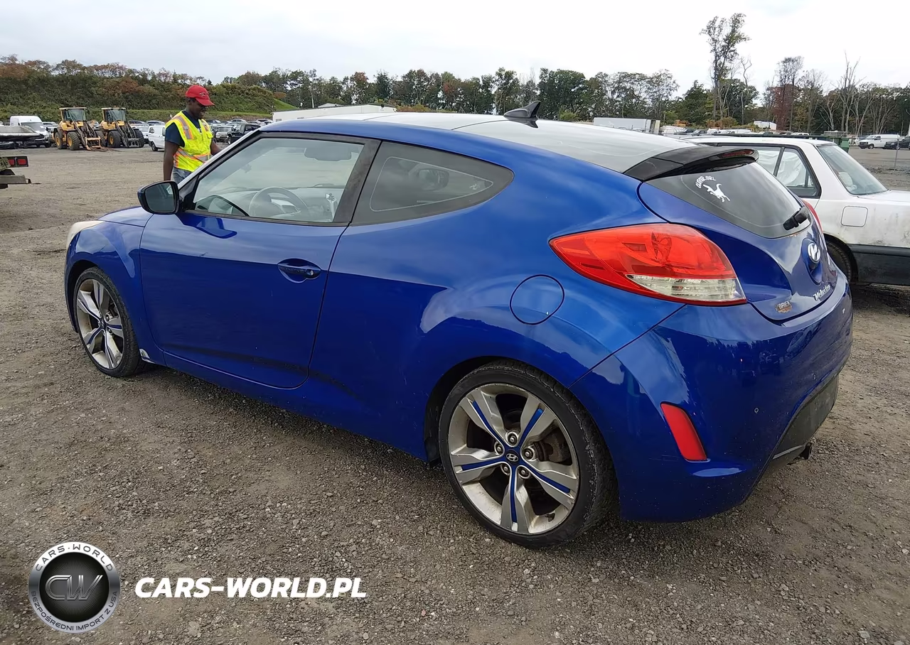 2012 Hyundai Veloster Base W-Black VIN:KMHTC6ADXCU032407 - 3