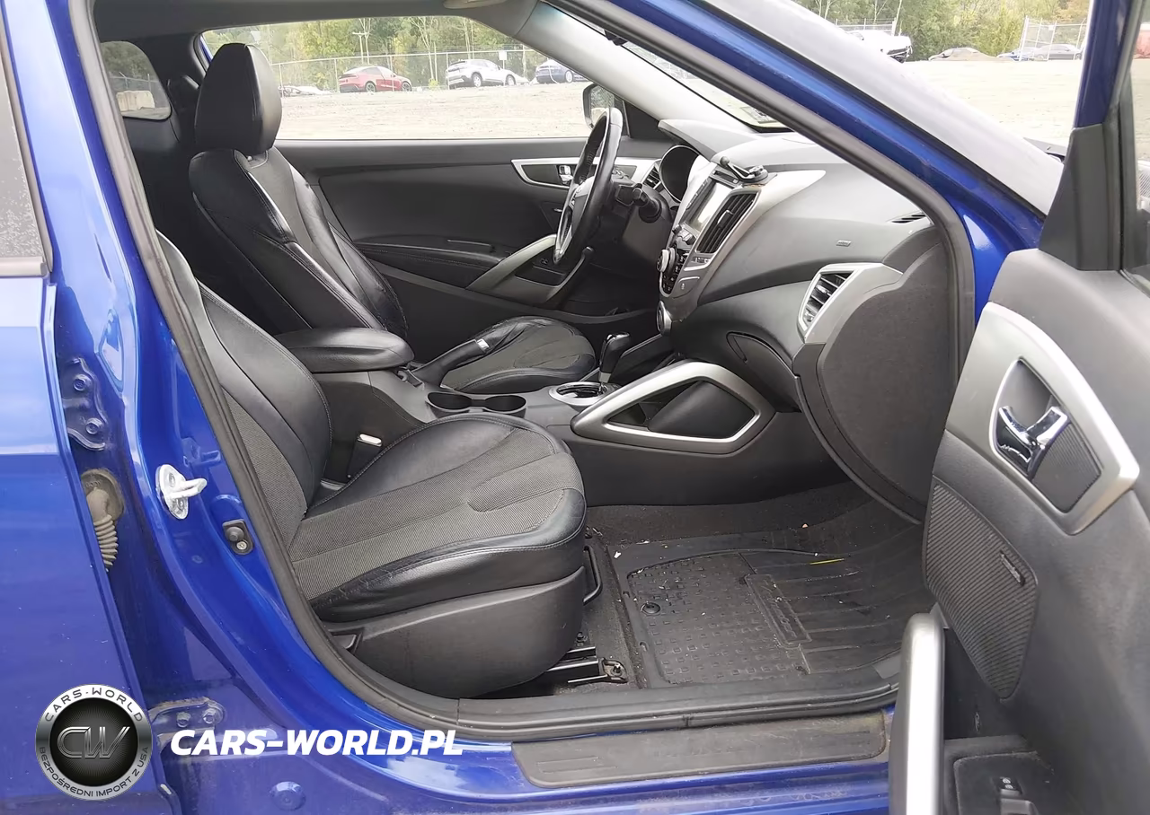 2012 Hyundai Veloster Base W-Black VIN:KMHTC6ADXCU032407 - 5
