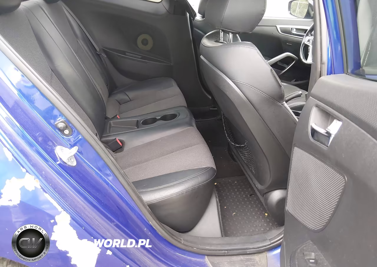 2012 Hyundai Veloster Base W-Black VIN:KMHTC6ADXCU032407 - 8
