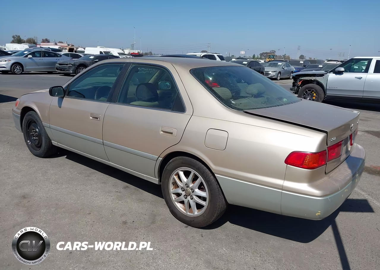 2001 Toyota Camry Le V6 VIN:JT2BF22K910329534 - 3