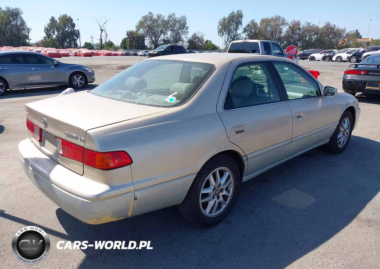 2001 Toyota Camry Le V6 VIN:JT2BF22K910329534 - 4