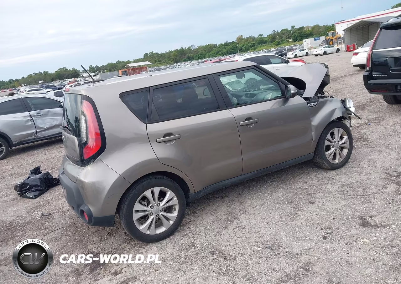 2014 Kia Soul + VIN:KNDJP3A50E7035325 - 4