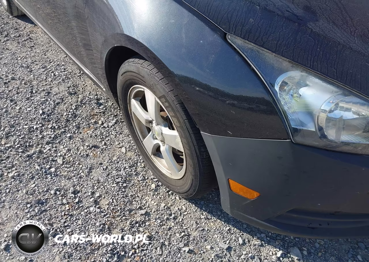 2011 Chevrolet Cruze Ls VIN:1G1PD5SHXB7158111 - 12