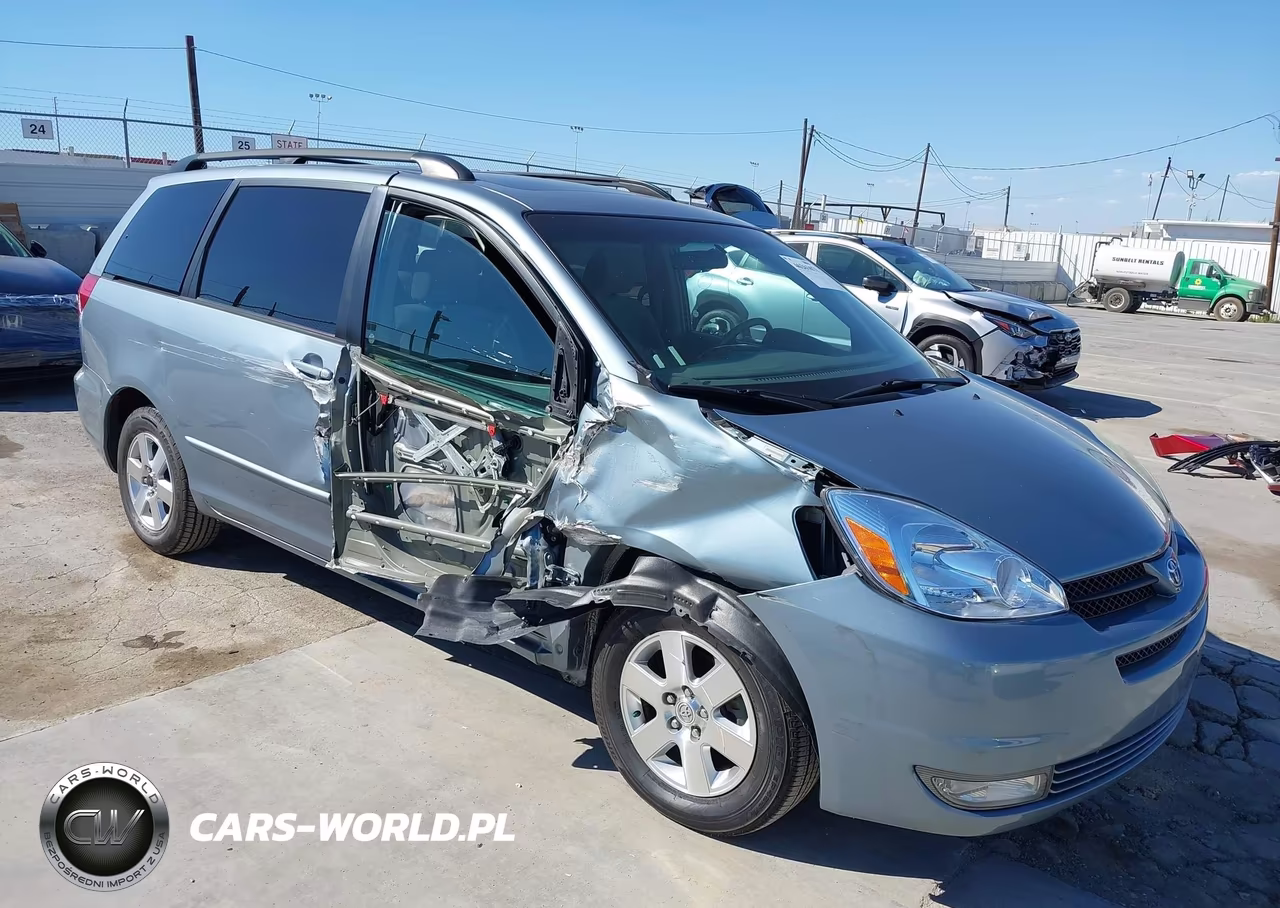 2004 Toyota Sienna Xle
