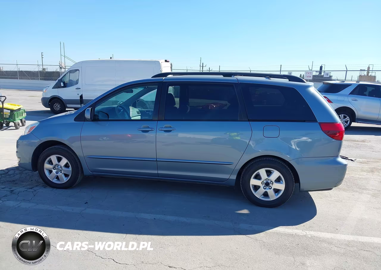 2004 Toyota Sienna Xle VIN:5TDZA22C14S132114 - 14