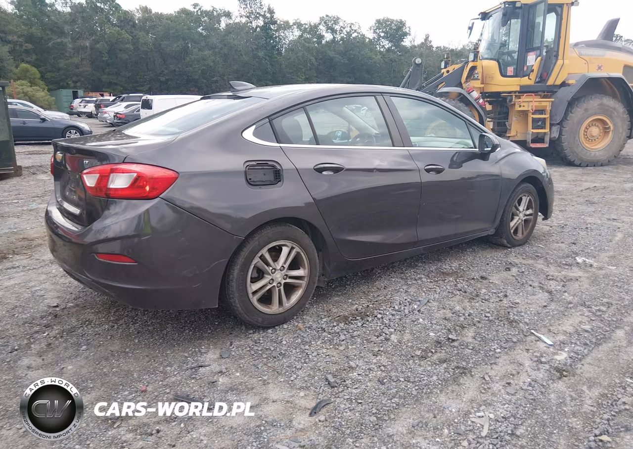 2016 Chevrolet Cruze Lt Auto VIN:1G1BE5SM1G7301670 - 4