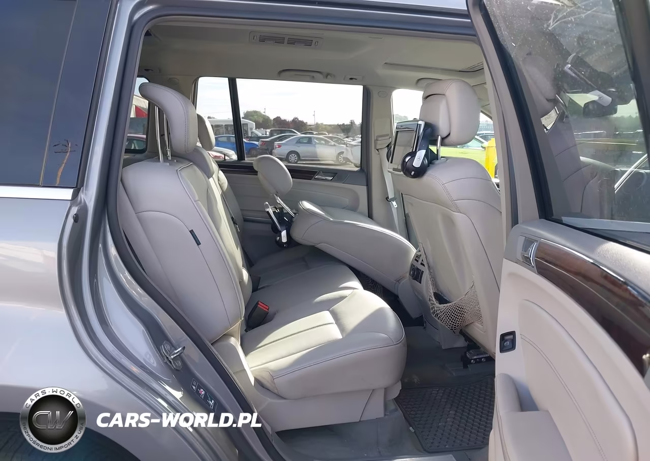 2010 Mercedes-Benz Gl 450 4Matic VIN:4JGBF7BE3AA595734 - 8