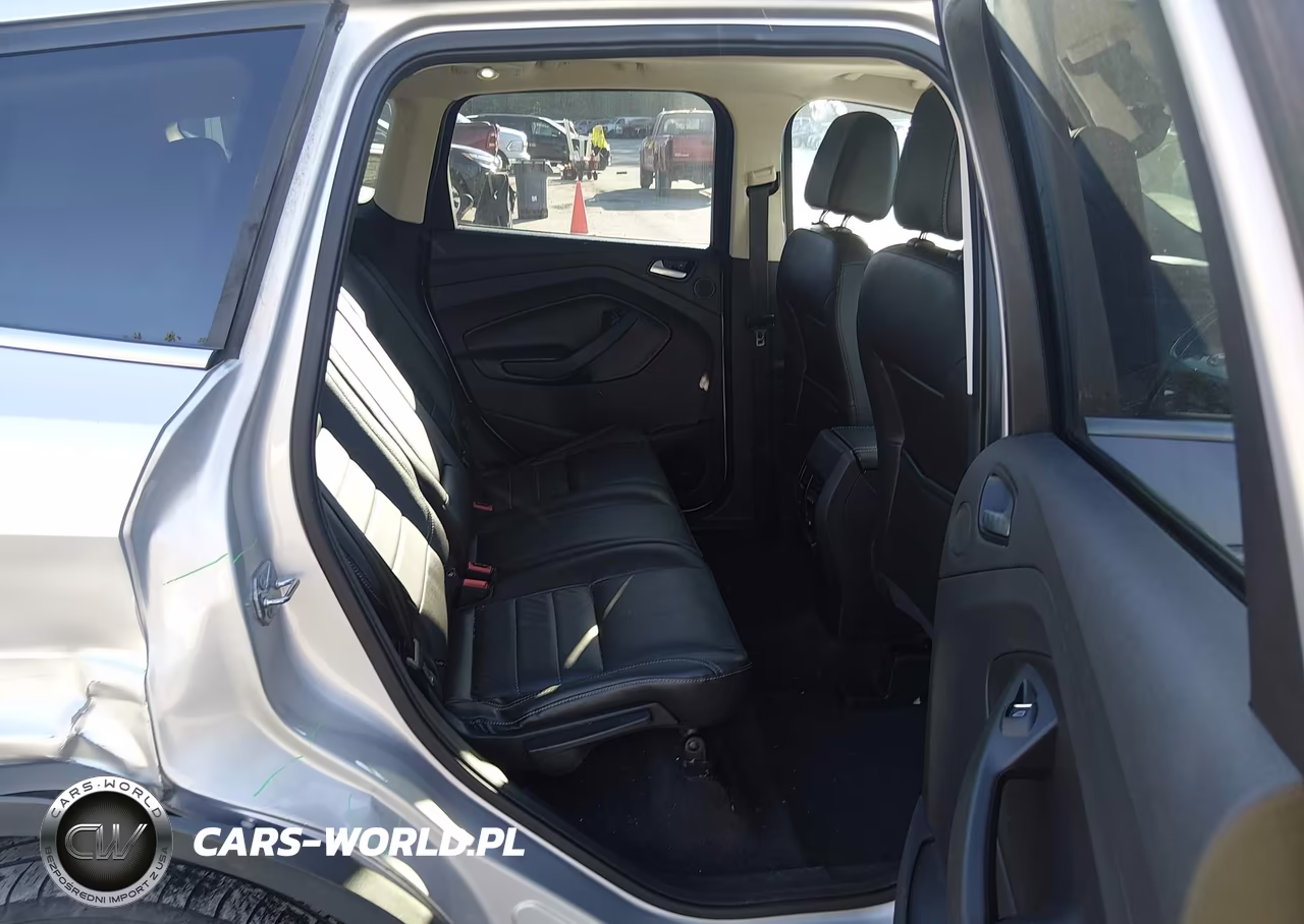 2015 Ford Escape Titanium VIN:1FMCU9J98FUA05754 - 8