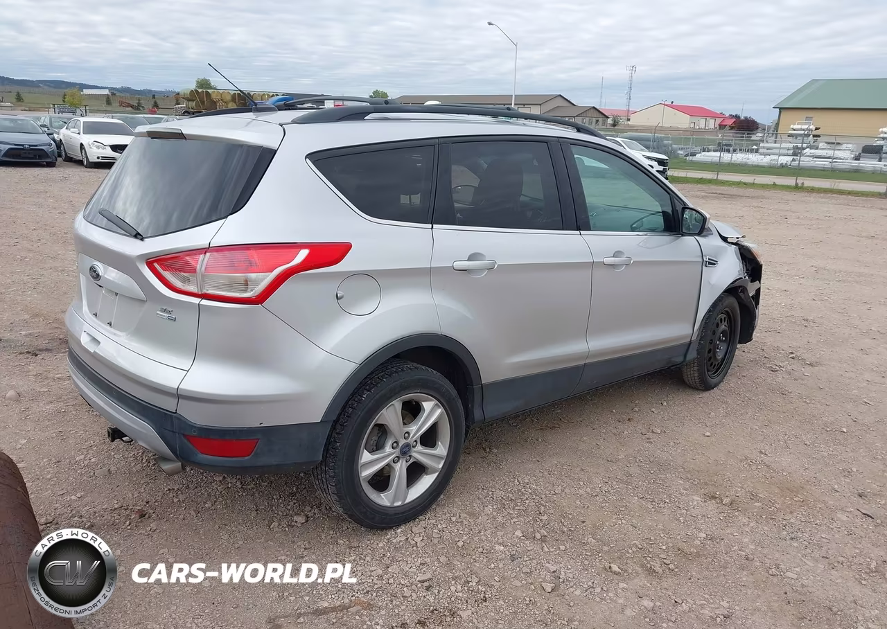 2016 Ford Escape Se VIN:1FMCU9G95GUA10757 - 4