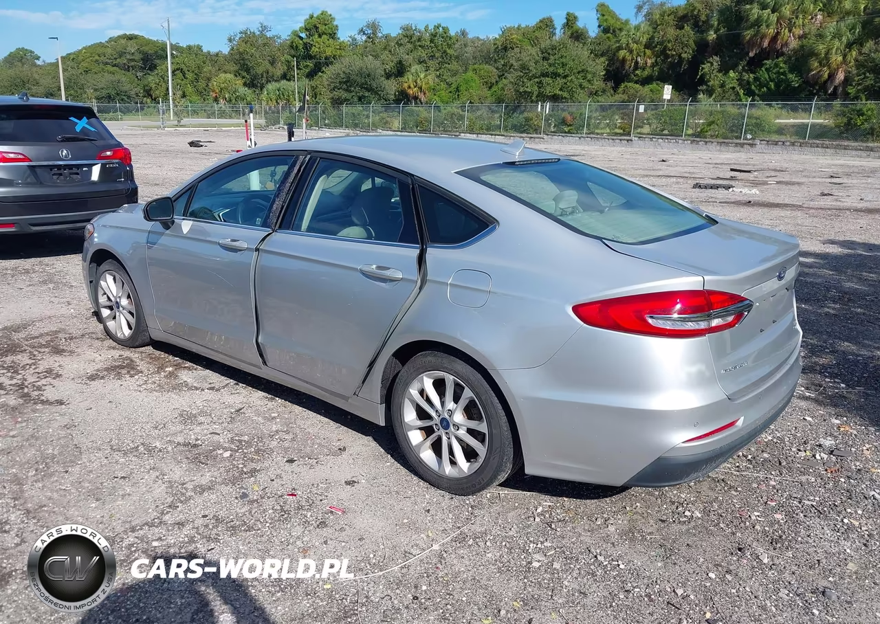 2019 Ford Fusion Se VIN:3FA6P0HD1KR258341 - 3