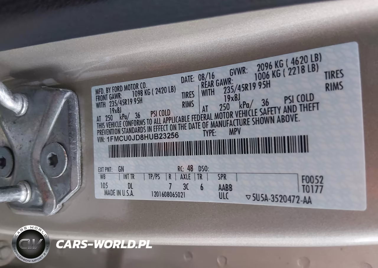 2017 Ford Escape Titanium VIN:1FMCU0JD8HUB23256 - 9