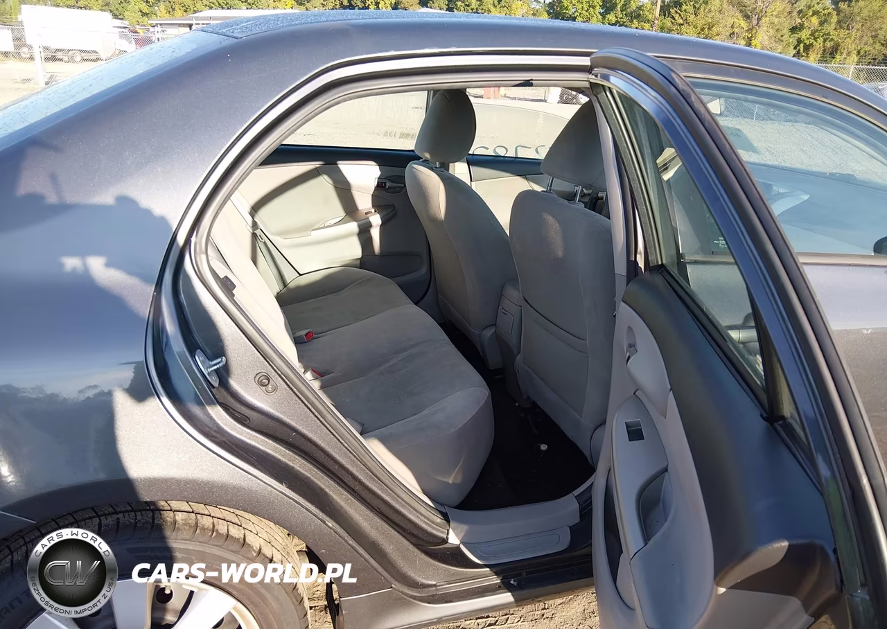 2012 Toyota Corolla Le VIN:2T1BU4EE9CC813744 - 8