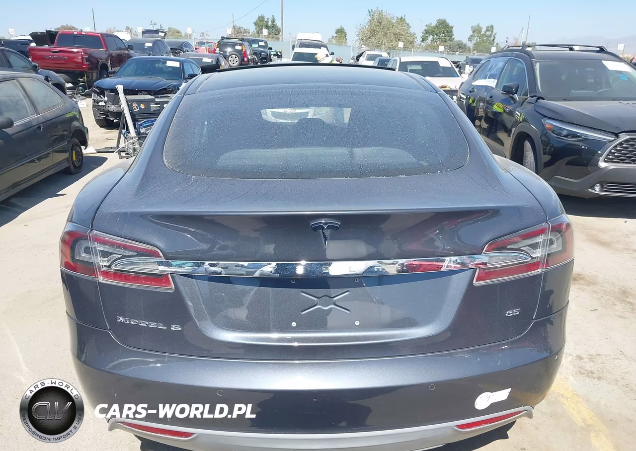 2015 Tesla Model S 60-70-85 VIN:5YJSA1H16FFP79794 - 16