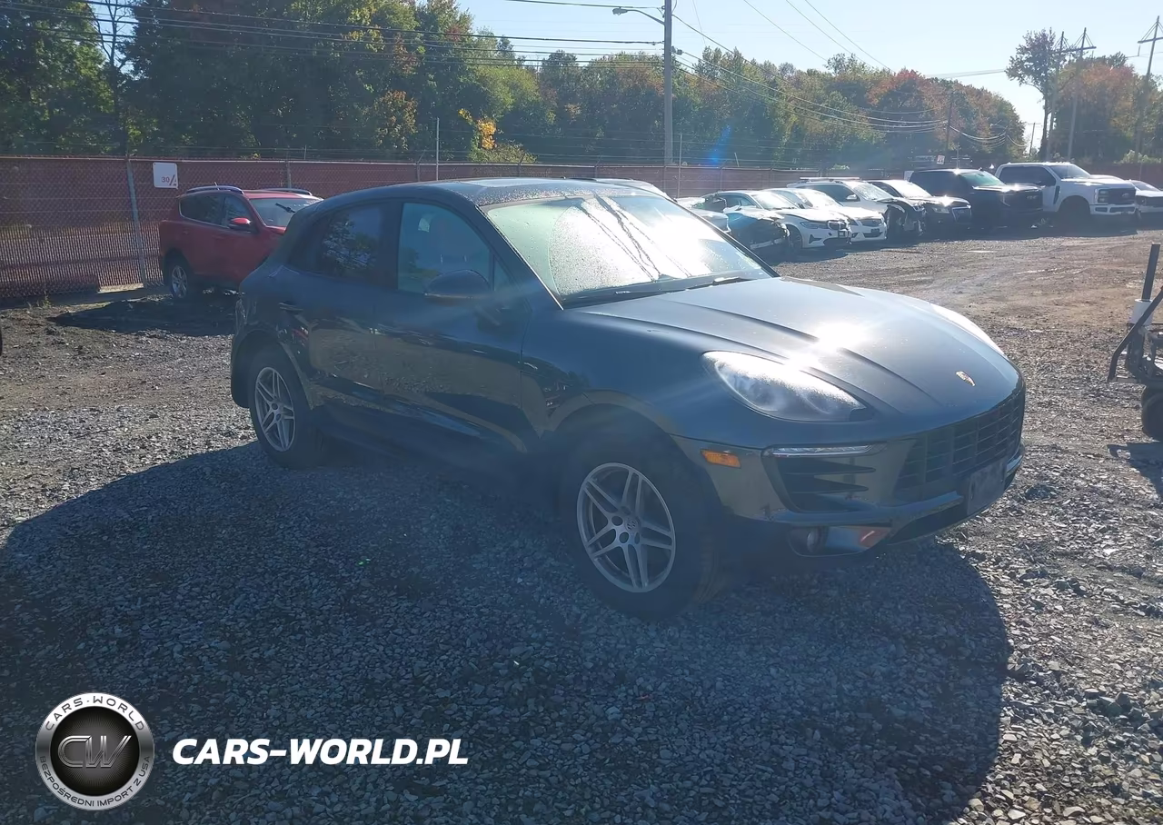2018 Porsche Macan Sport Edition VIN:WP1AA2A56JLB21072 - 1