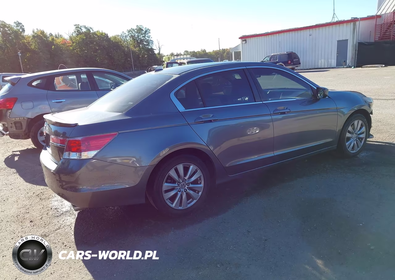 2012 Honda Accord Exl VIN:1HGCP2F85CA168833 - 4