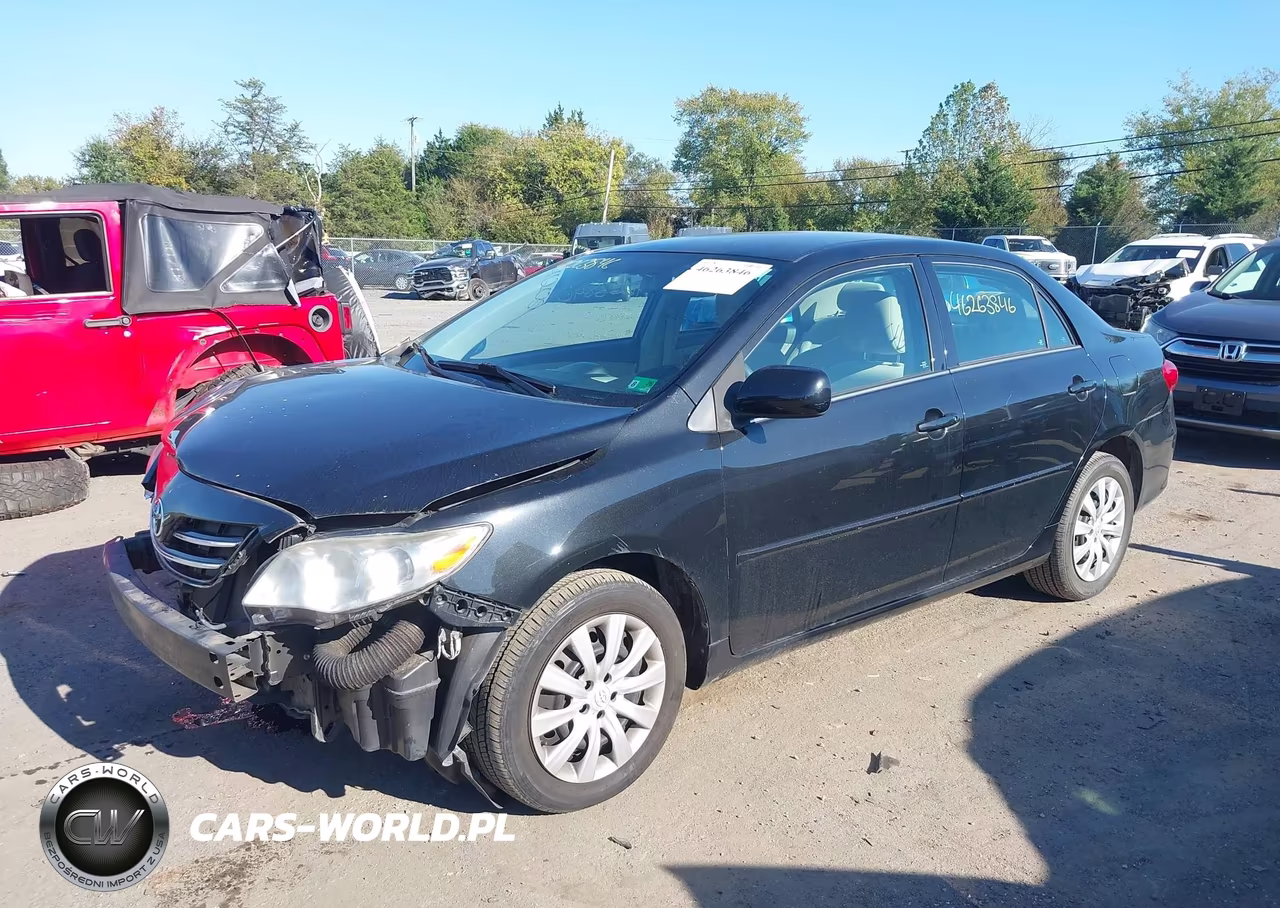 2013 Toyota Corolla Le VIN:2T1BU4EE9DC090723 - 2