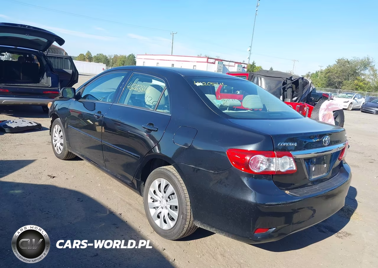 2013 Toyota Corolla Le VIN:2T1BU4EE9DC090723 - 3