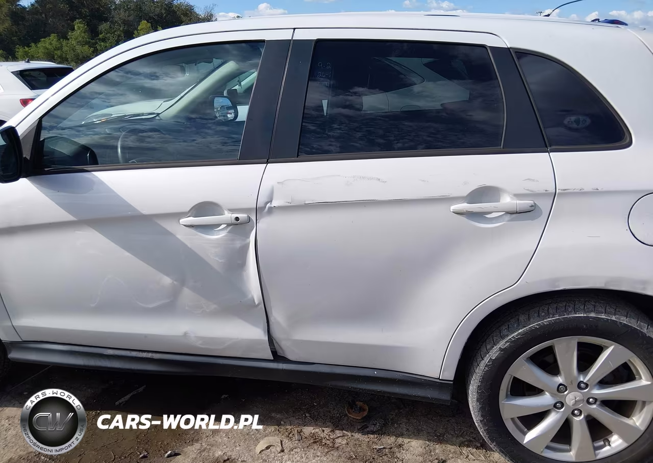 2015 Mitsubishi Outlander Sport Es VIN:4A4AP3AU7FE012444 - 12