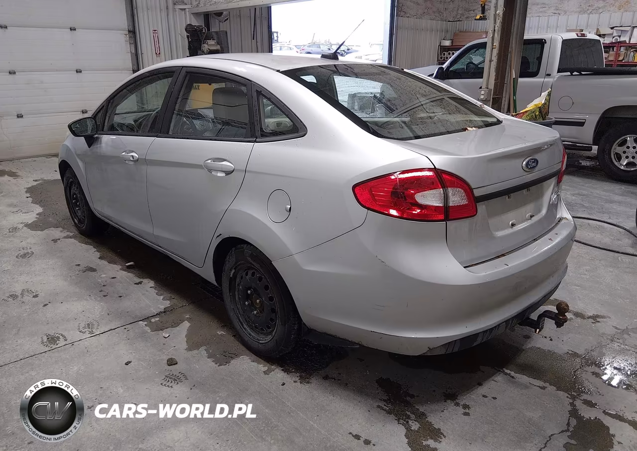 2011 Ford Fiesta S VIN:3FADP4AJ2BM143193 - 3