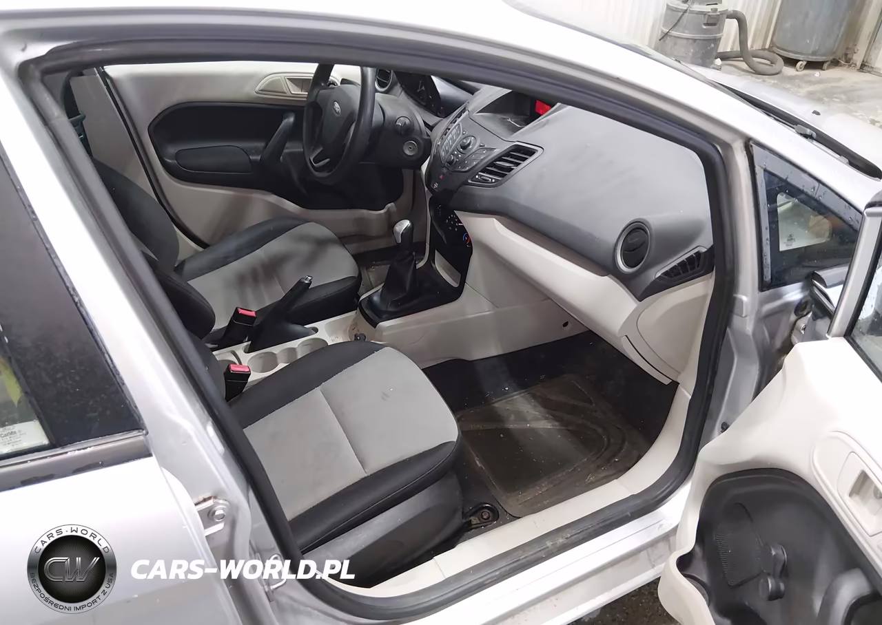2011 Ford Fiesta S VIN:3FADP4AJ2BM143193 - 5